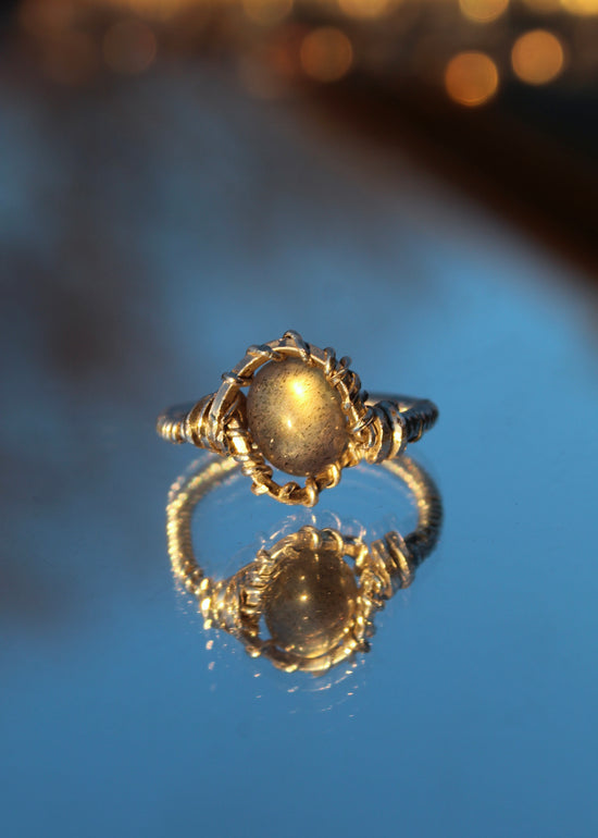 Load image into Gallery viewer, Labradorite Ether Ring
