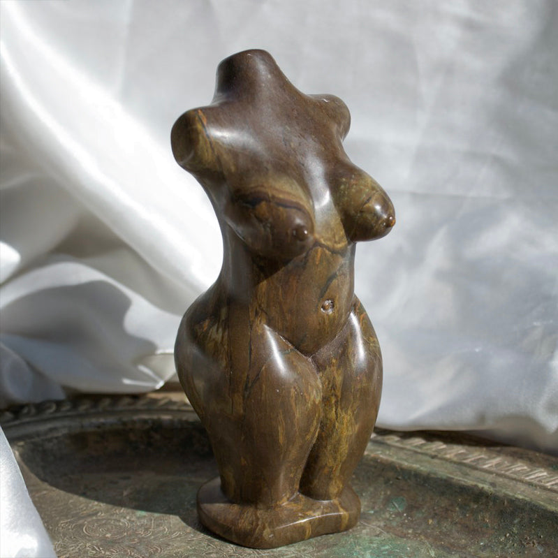 Serpentine Hand Carved Body