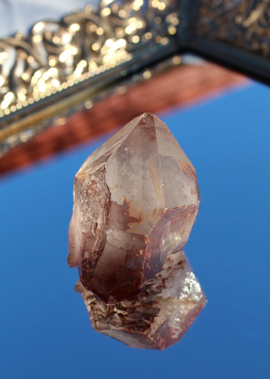 Load image into Gallery viewer, Lithium Quartz Natural Point
