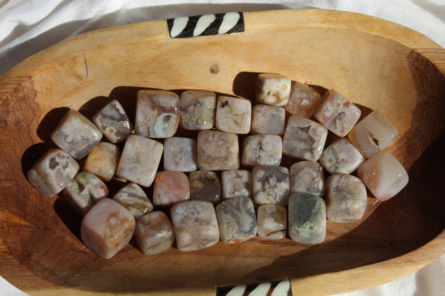 Load image into Gallery viewer, Flower Agate Cubes

